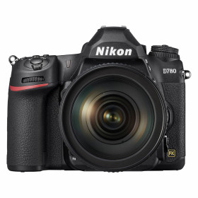 Fotocamera Digitale Reflex Nikon D780 + AF-S 24-120 f4/G ED VR + SD 64GB Lexar Pro Nital